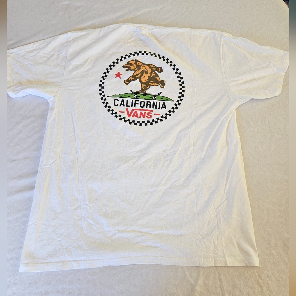 Vans California Republic Skating Brown Bear Skateboard XL Classic Fit T-Shirt - Picture 3 of 7